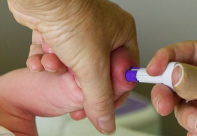 赤ちゃんの予防接種のスケジュール、把握していますか？有料無料も含めてご紹介