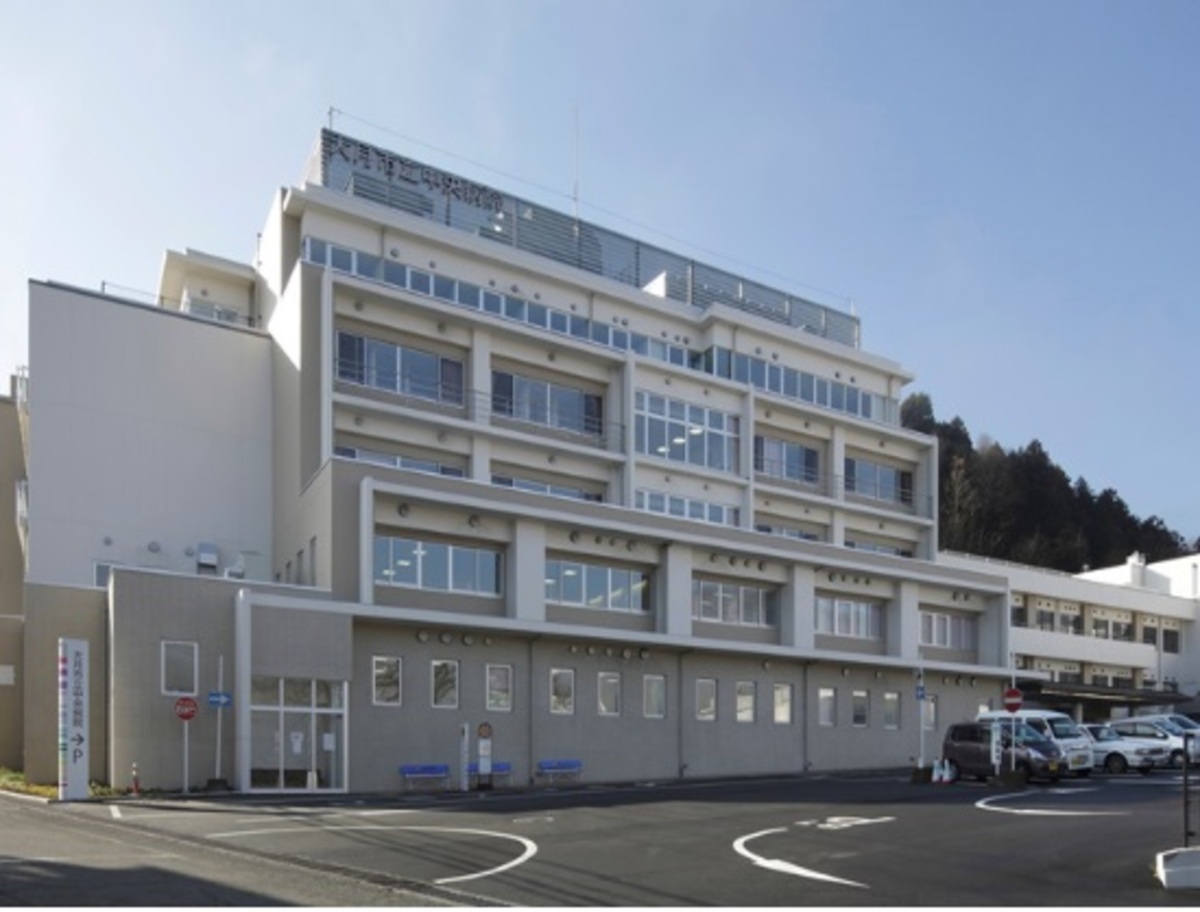 大月市立中央病院 大月市立中央病院